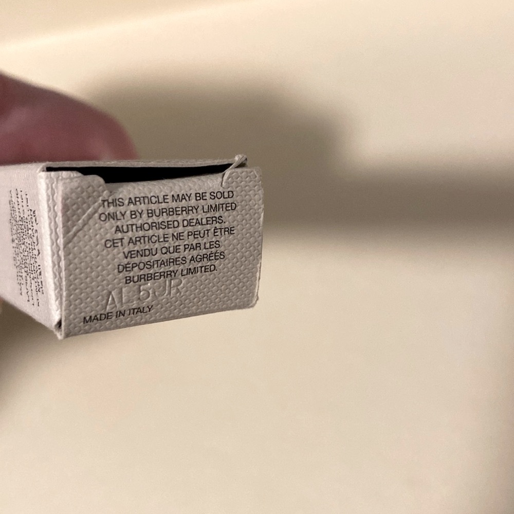 NIB [Burberry] Luxe Lip Definer Shaping Pencil & Sharpener in Bright Plum No. 7 - Picture 11 of 16